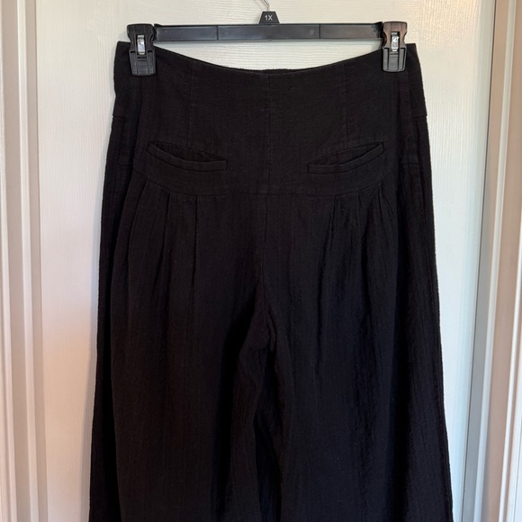 Anthropologie Cartonier Women's Black Wide-Leg Pleated Cropped Pants Size 6 - Picture 5 of 8